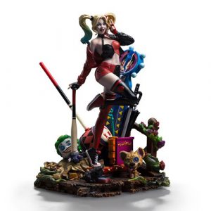 Harley Quinn Gotham City Sirens Deluxe Limited Edition